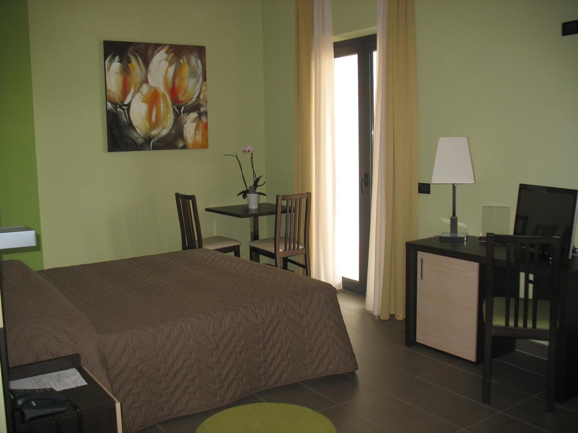 Life Sport Hotel Mentana Zewnętrze zdjęcie